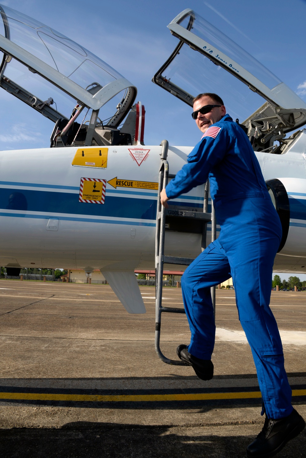 NASA lands astronaut at Maxwell Elementary