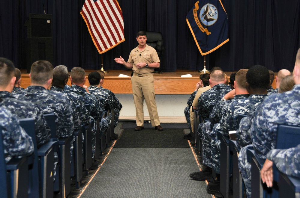 Chief of Naval Personnel Visits Fleet Cyber Command