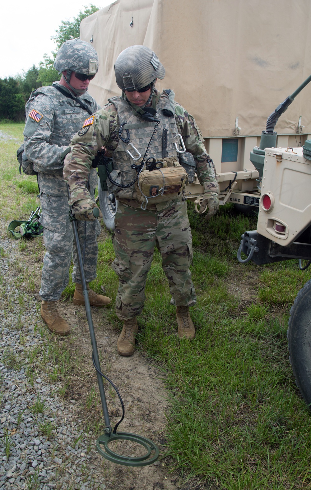 52nd and 111th Ordnance Group (EOD) Joint Team of the Year 2016