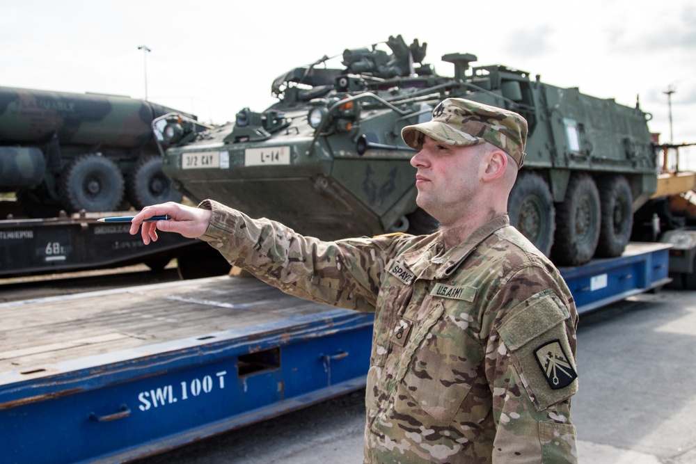 TF Stilwell oversees shipment of 3rd Squadron, 2nd Cavalry Regiment equipment