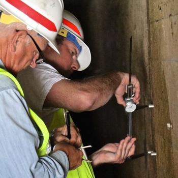 Survey teams inspect Addicks and Barker dams