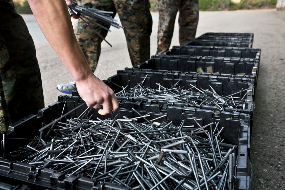 L Co Receives their Rifles