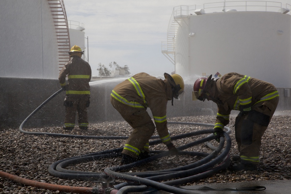 MCAS Yuma ARFF and Station Fire Department Conducts Annual Semper Durus Exercise