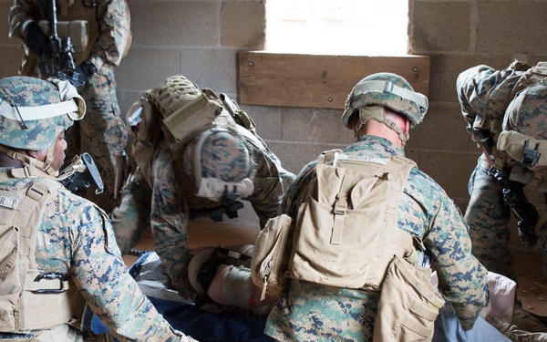 U.S. Marines sharpen combat life saver skills with Army Special Forces