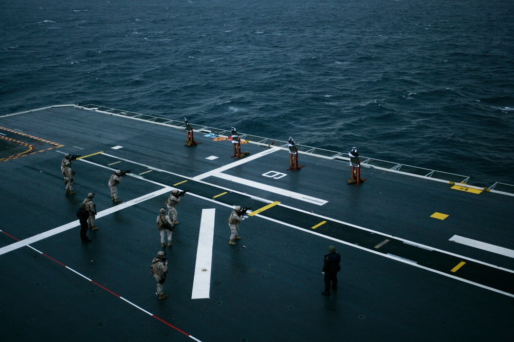 U.S. &amp; Spanish Marines conduct a deck shoot during AMPHIBEX 16.1