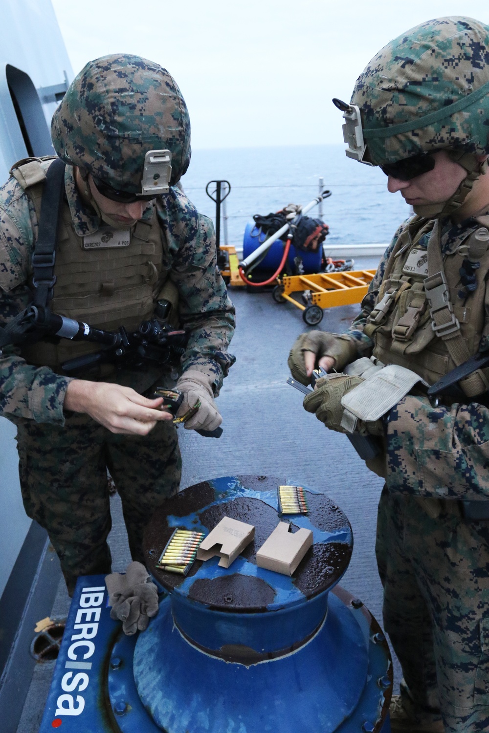 U.S. &amp; Spanish Marines conduct a deck shoot during AMPHIBEX 16.1