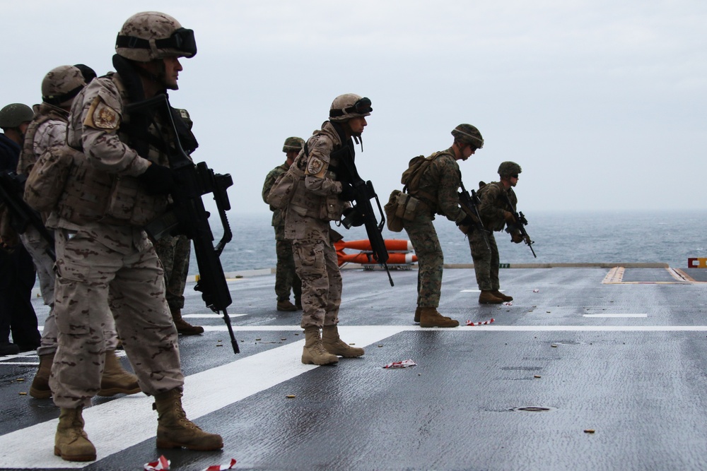 U.S. &amp; Spanish Marines conduct a deck shoot during AMPHIBEX 16.1