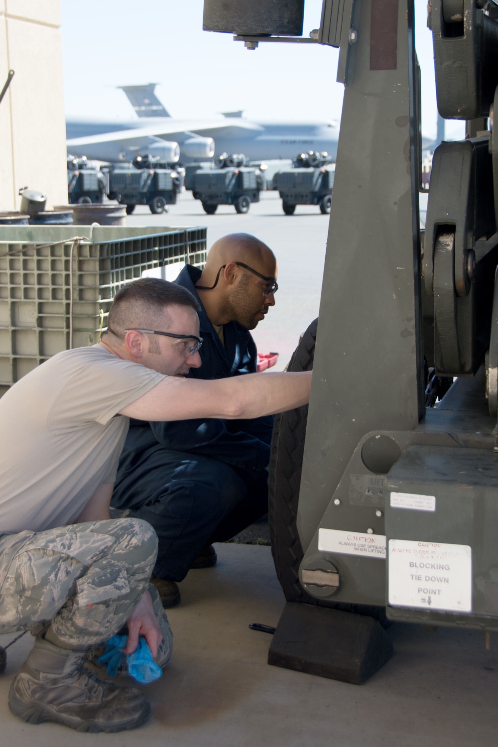 349th Maintenance Squadron aerospace ground equipment mechanics training