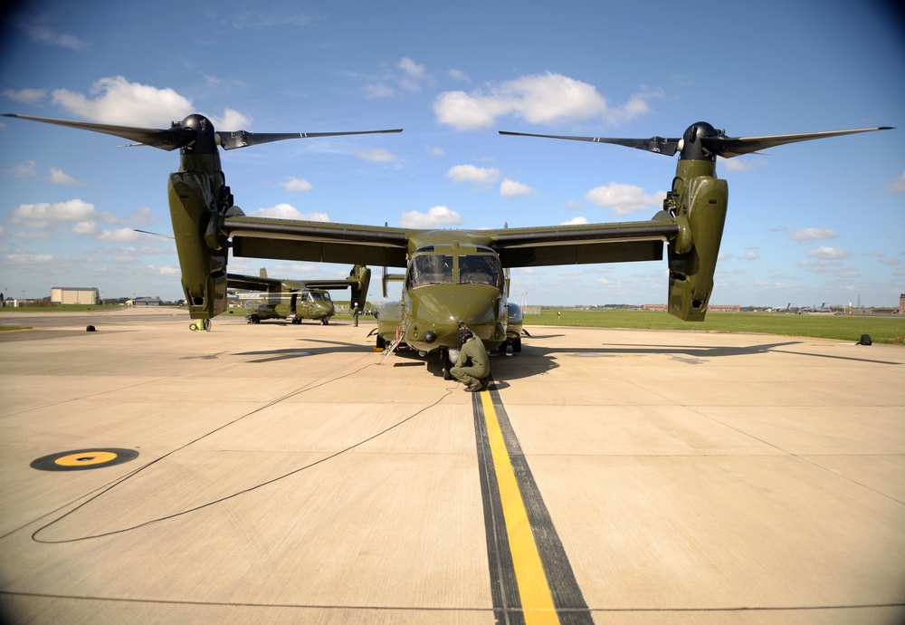 U.S. Marine Corps MV-22 Osprey visits RAF Mildenhall
