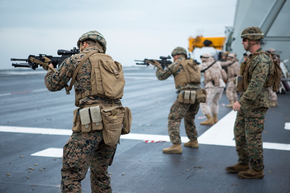 U.S. &amp; Spanish Marines conduct a deck shoot during AMPHIBEX 16.1