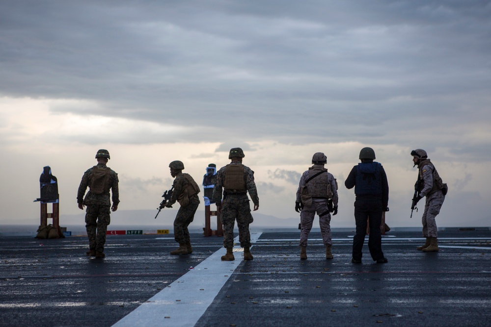 U.S. &amp; Spanish Marines conduct a deck shoot during AMPHIBEX 16.1