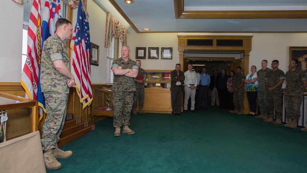 Brig. Gen. Weidley presents award