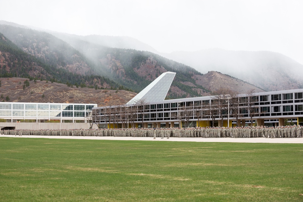 04-15-16 U.S. Air Force Academy CV-22 Landing on Terrazzo