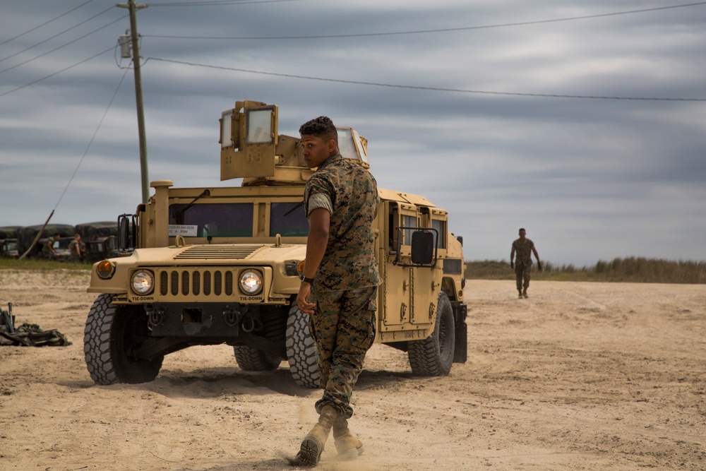 LOS Marines conduct beach operations