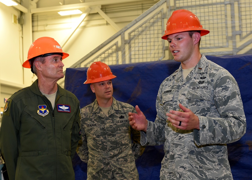 Lt. Gen. Roberson visit