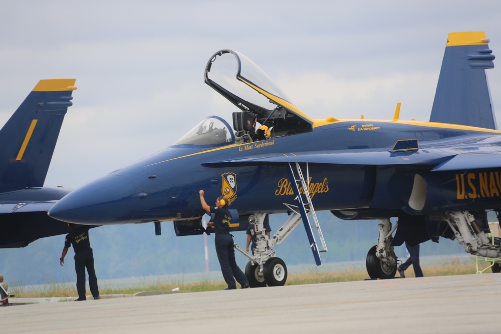 2016 Cherry Point Air Show -- &quot;Celebrating 75 Years&quot;