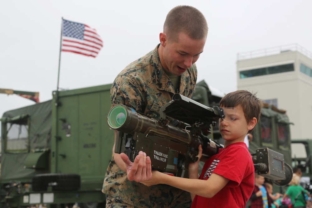 2016 Cherry Point Air Show -- &quot;Celebrating 75 Years&quot;