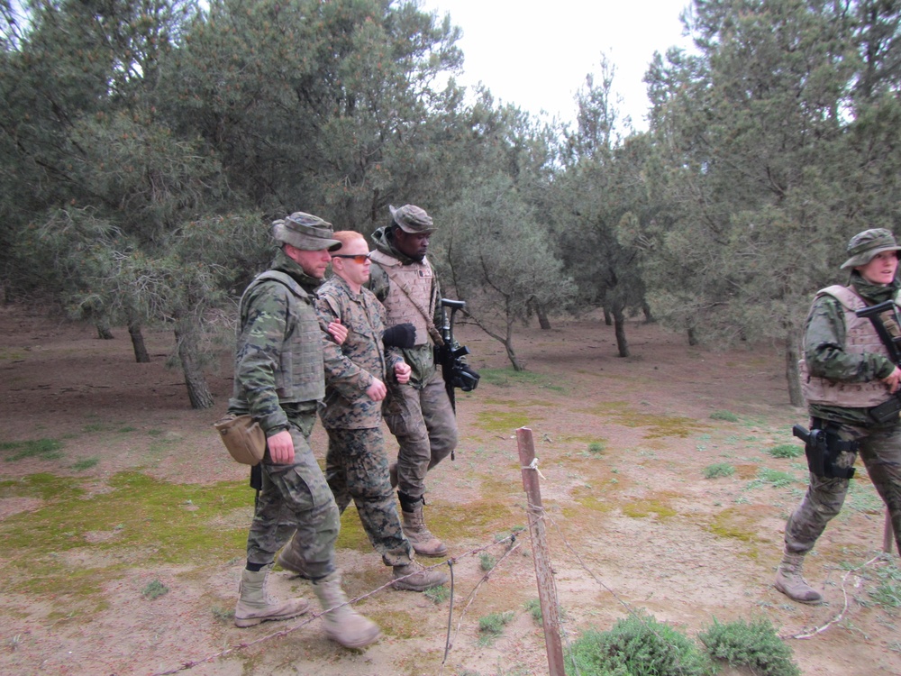 Crisis Response Marines and Spanish Army showcase equipment and techniques in bilateral training.