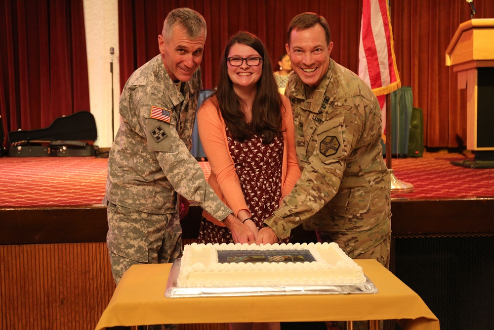 Recognition ceremony held for volunteers at Camp Zama