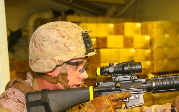 13th MEU Marines in the house