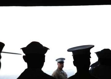 Man the Rails; Marines and Sailors arrive in Ft. Lauderdale