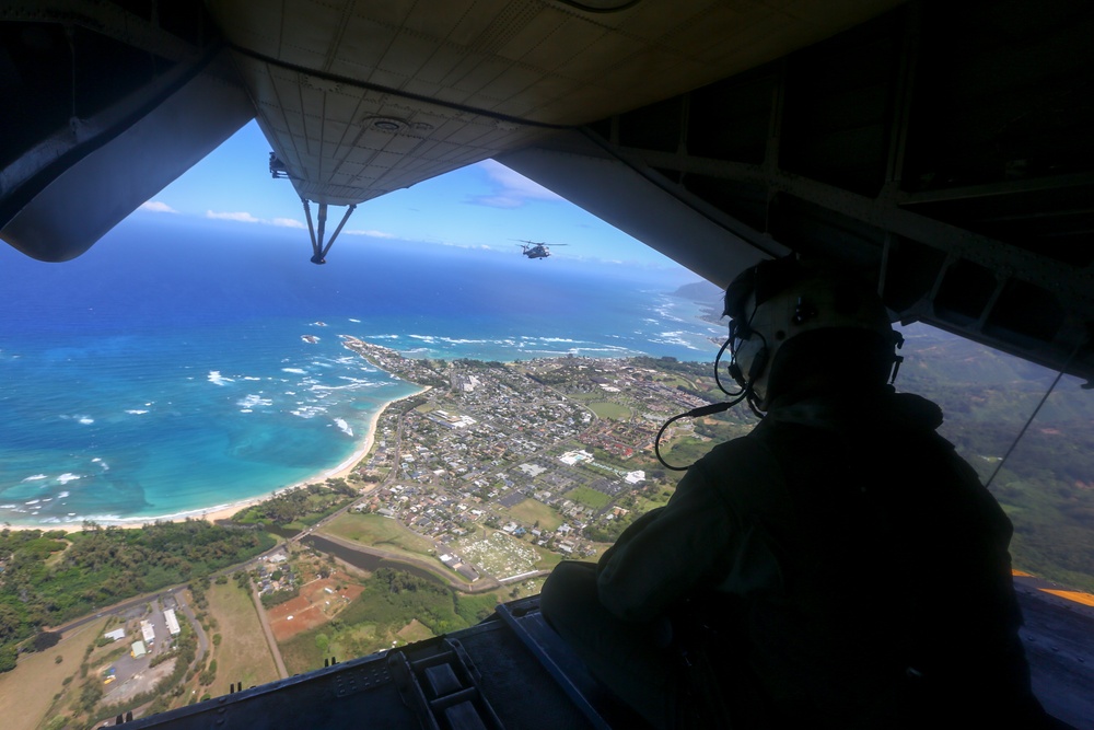 Resupply by CH-53E Supports 3rd Bn., 3rd Marines