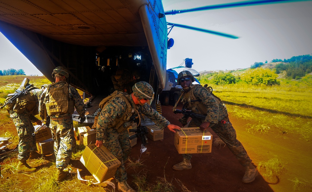 Resupply by CH-53E Supports 3rd Bn., 3rd Marines