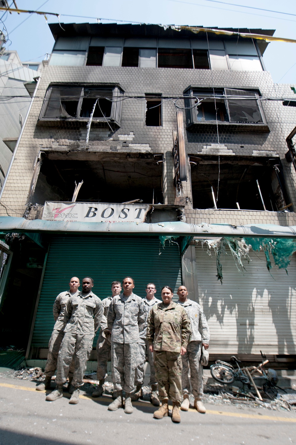 Airmen, Soldiers save lives in local fire