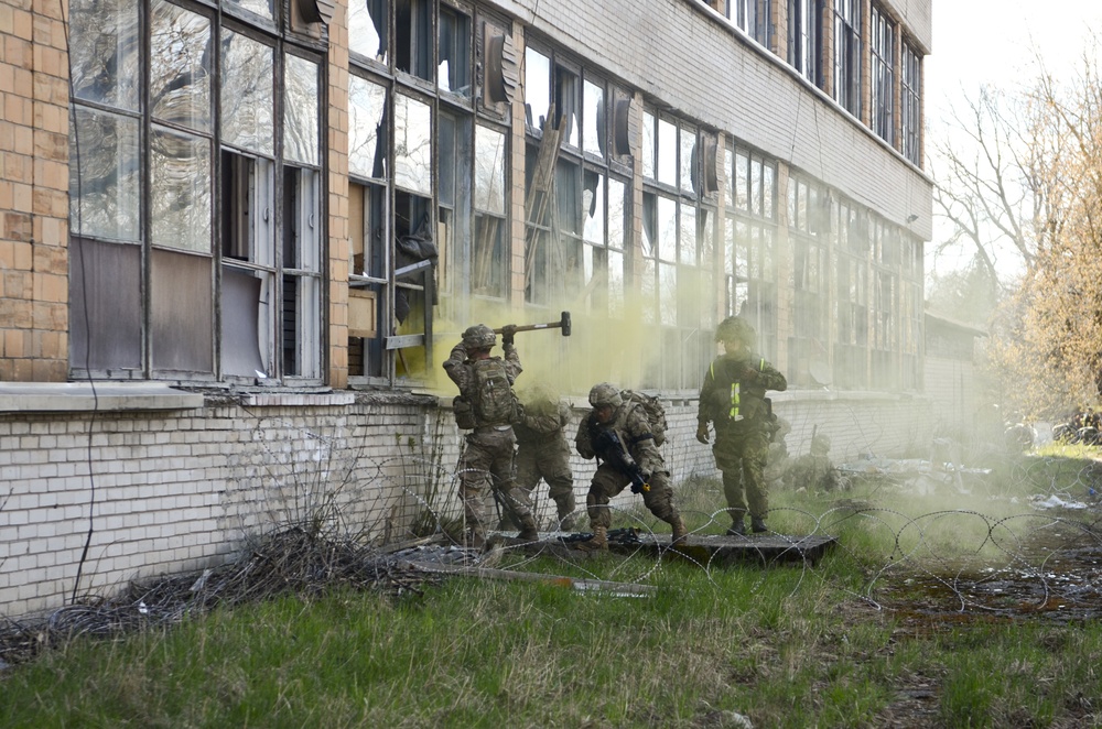 US, Estonia conduct combined urban operations in Voru