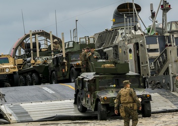 TSB offloads the 26th MEU