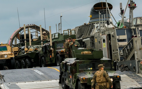 TSB offloads the 26th MEU