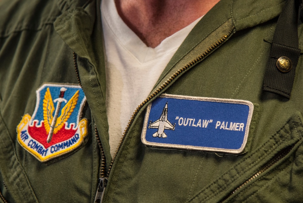 Good Morning America visits Langley: Jesse Palmer takes flight