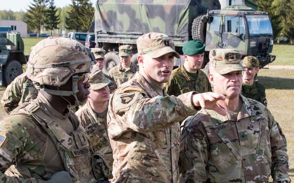 4th ID Deputy Commander visits U.S., Lithuanian Soldiers