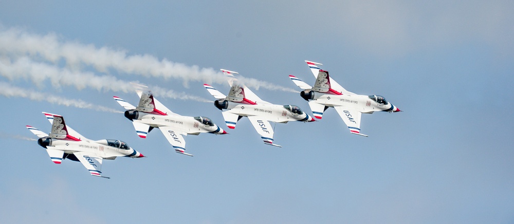 2016 Defenders of Liberty Airshow