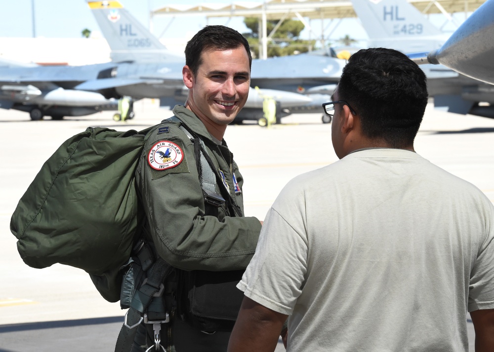 Lone Star Gunfighters navigate challenges to produce F-16 pilots