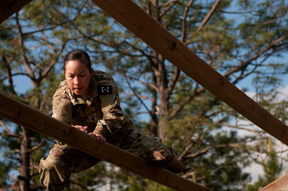 Soldier tackles the Weaver obstacle
