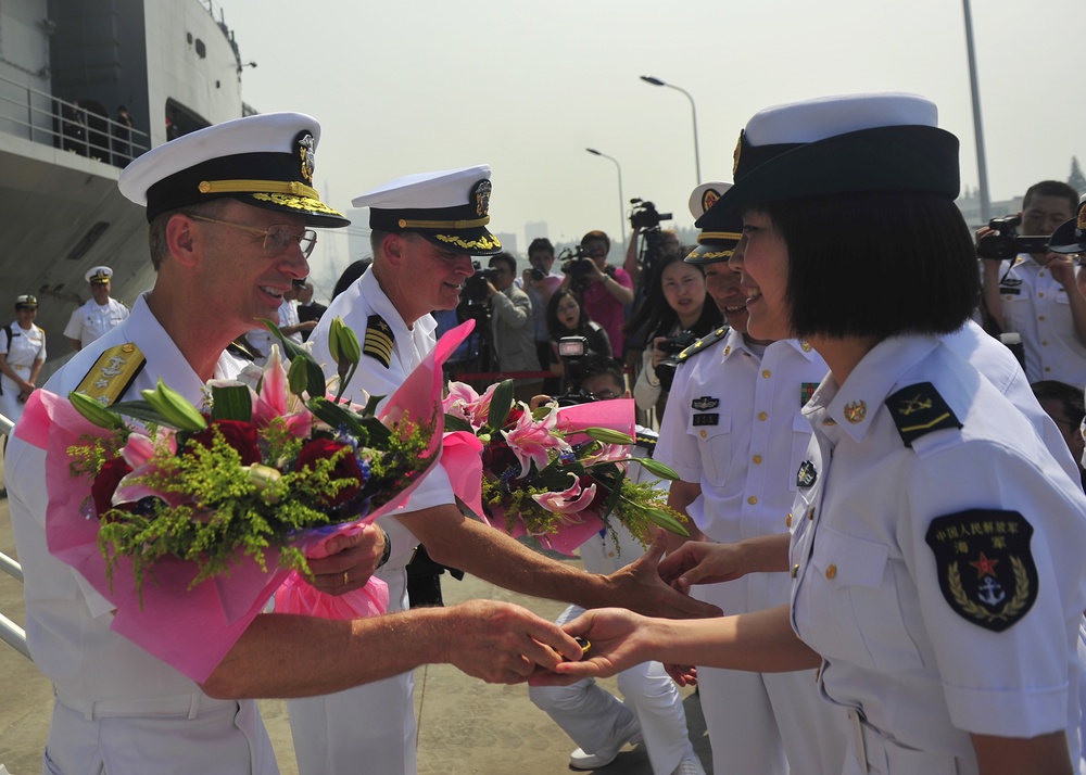 7th Fleet Flagship Arrives in Shanghai