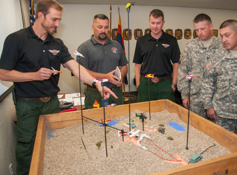 AZ Guard aviators hone interagency wildfire response skills