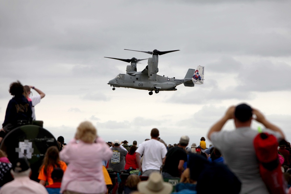 2016 MCAS Cherry Point Air Show -- &quot;Celebrating 75 Years&quot;