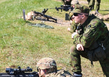 U.S., Lithuanian Soldiers conduct crew-serve weapons training