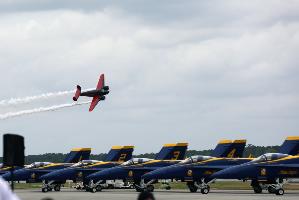 2016 MCAS Cherry Point Air Show -- &quot;Celebrating 75 Years&quot;