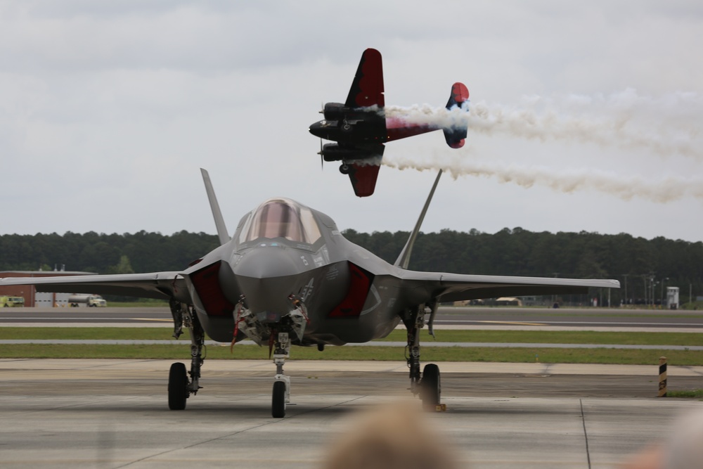 2016 MCAS Cherry Point Air Show -- &quot;Celebrating 75 Years&quot;