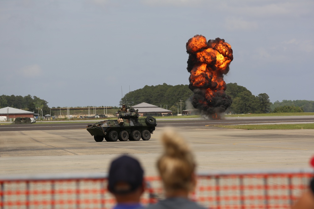 2016 MCAS Cherry Point Air Show -- &quot;Celebrating 75 Years&quot;