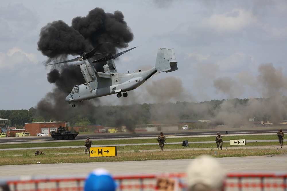 2016 MCAS Cherry Point Air Show -- &quot;Celebrating 75 Years&quot;