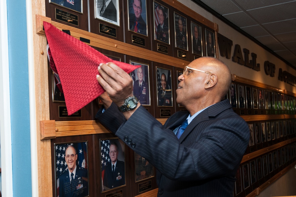 General Spencer Honored by EHRI