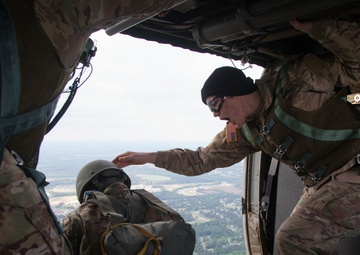 Fort Bragg Soldiers Conduct Proficiency Jump