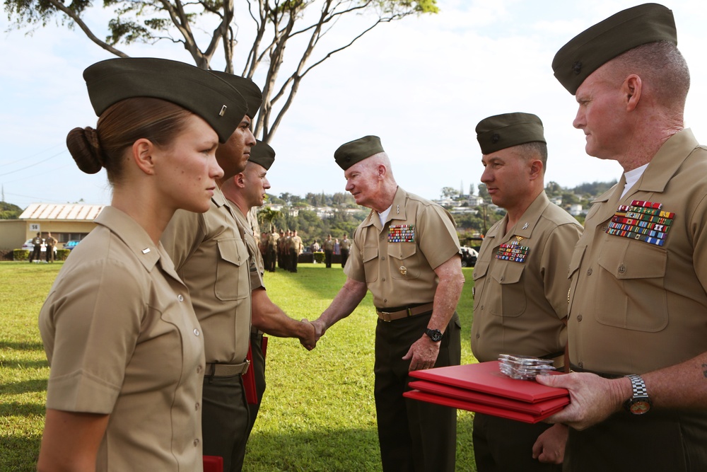 MARFORPAC Marines Awarded