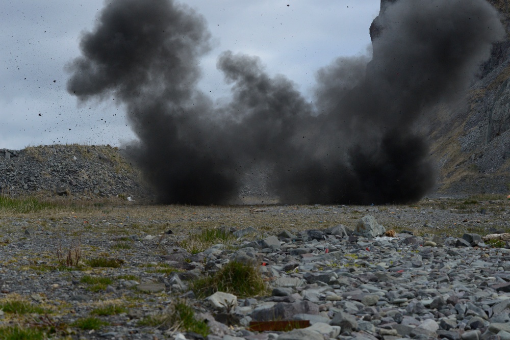 716th EOD Company responds to Dutch Harbor