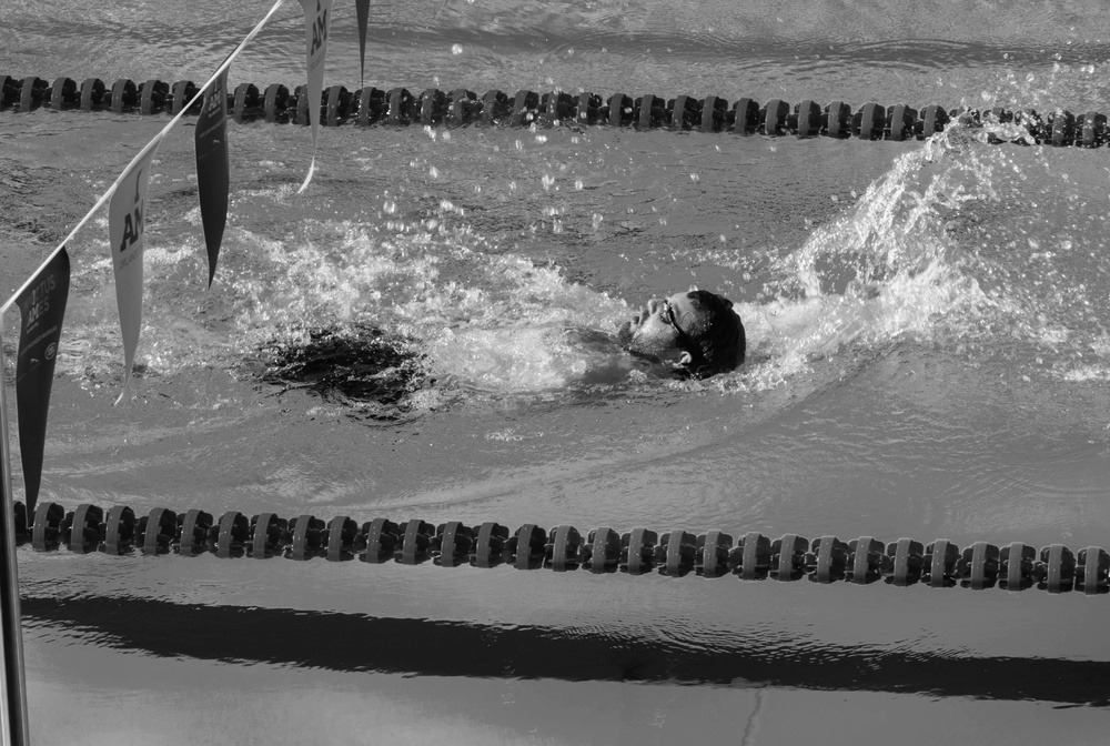 Wounded Warriors Compete in Swimming Preliminaries at 2016 Invictus Games