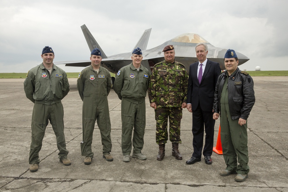 BSRF: 1st time F-22 Raptor visits Romania